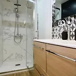 Maison Trois Avec Cour, Parking Gratuit 3* Croix
