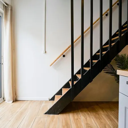 Сasa de vacaciones Maison Trois Avec Cour, Parking Gratuit *