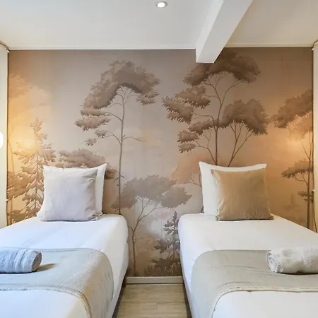 Maison Trois Avec Cour, Parking Gratuit 3* Croix
